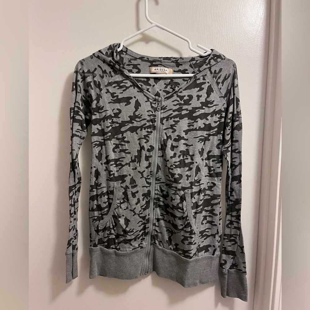 Camo zip up hoodie jacket